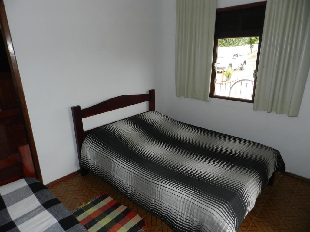 Pousada Hospedaria Santa Clara Santa Rita de Jacutinga Pokoj fotografie