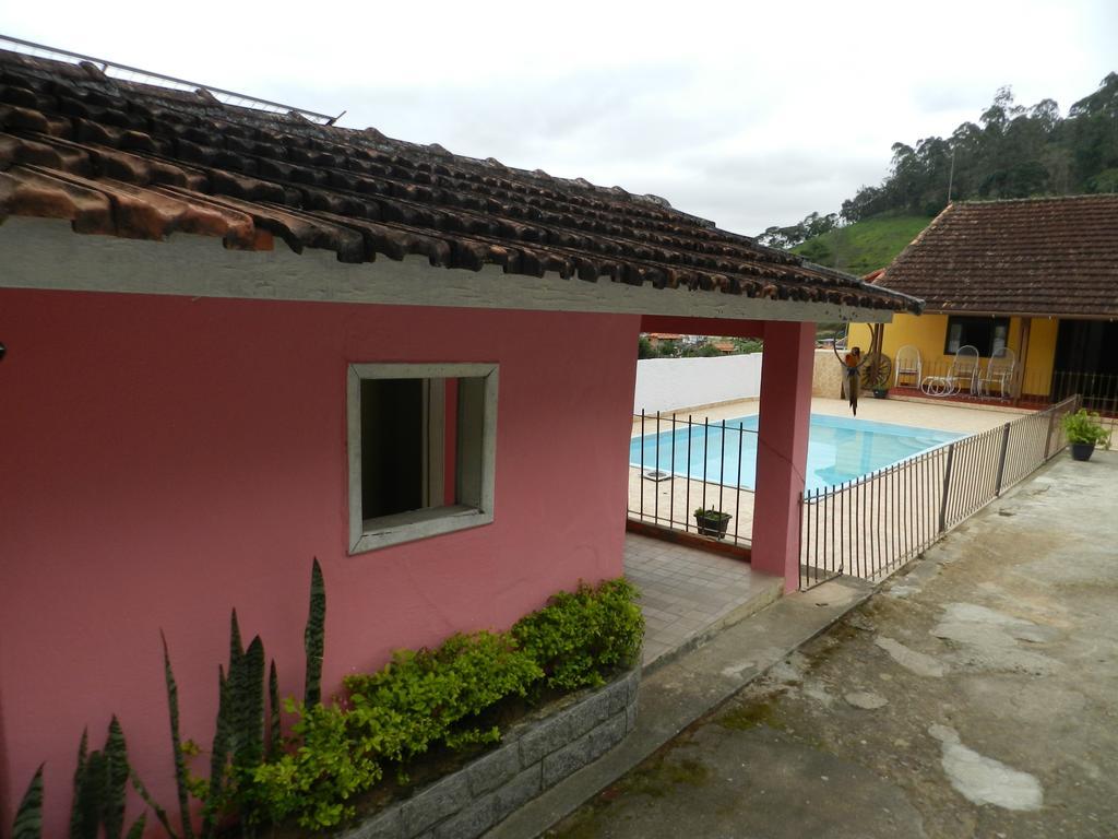 Pousada Hospedaria Santa Clara Santa Rita de Jacutinga Exteriér fotografie